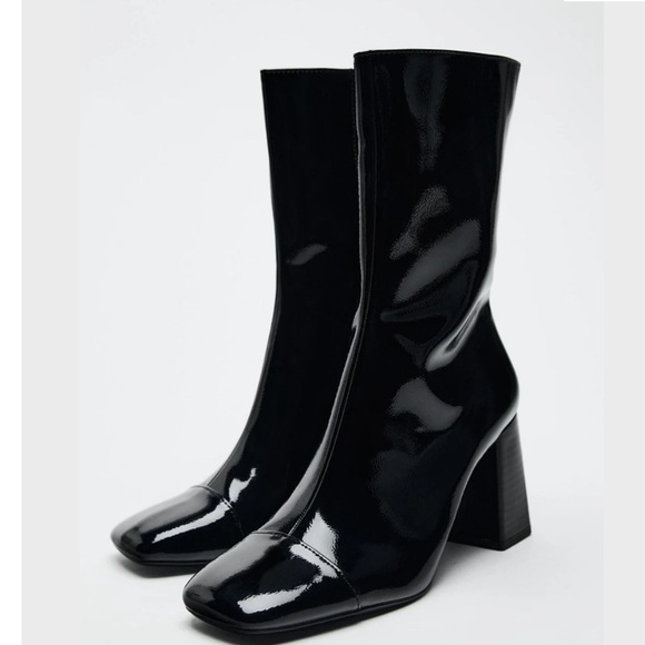 Zara Shoes - NEW ! ZARA FAUX PATENT FINISH ANKLE BOOTS 

🚨 FIRM PRICE NO DISCOUNT
